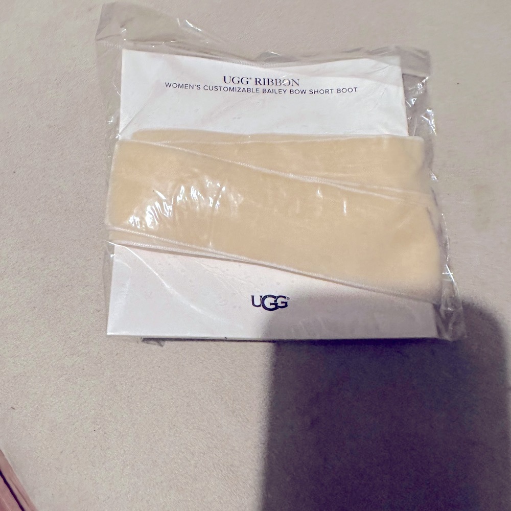 Ugg Ribbons  for Bailey Bow short boot